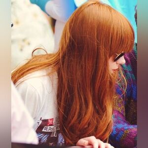 Meet Your Posher, Yola